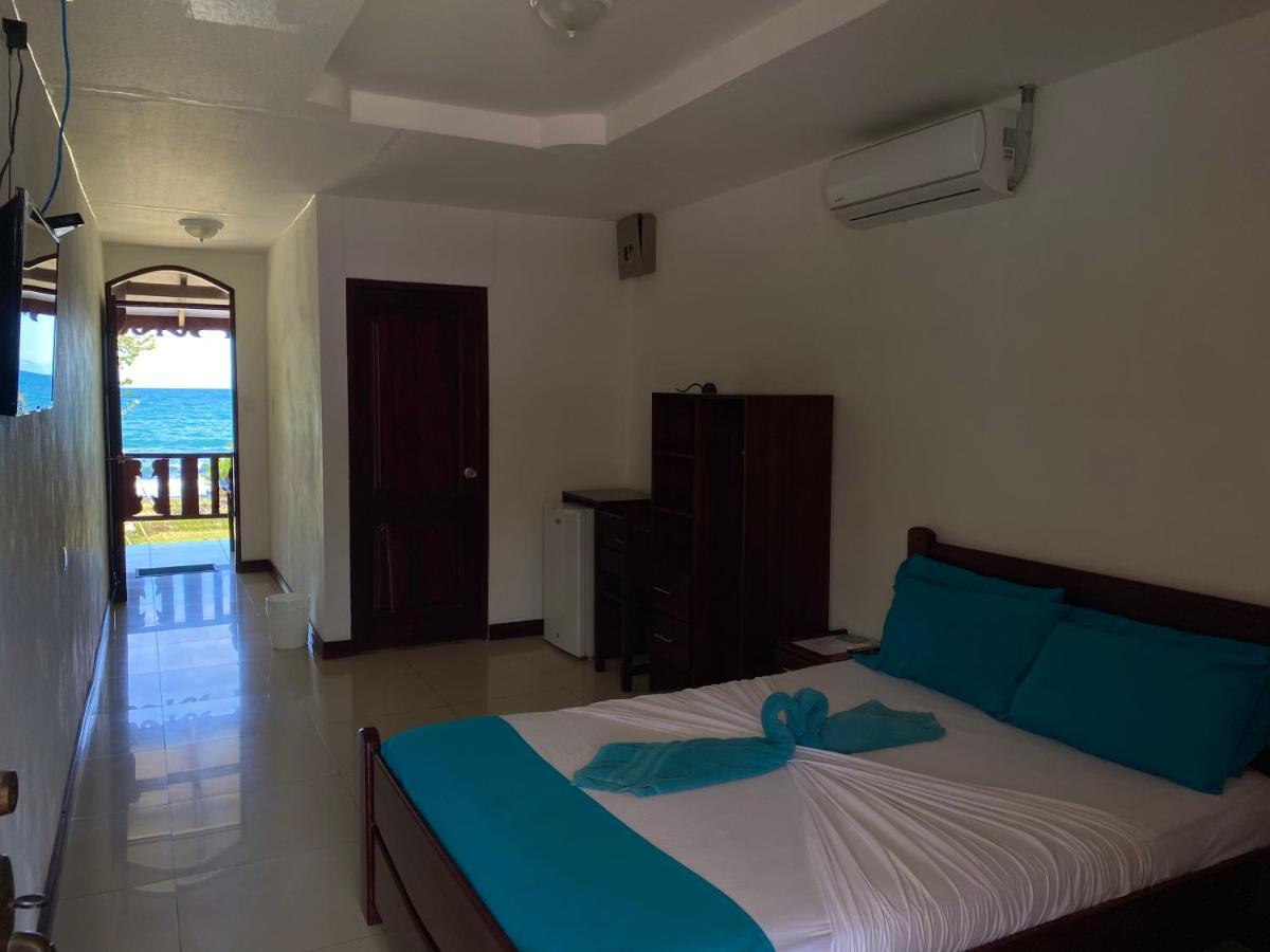 Ocean View Lodge Cahuita Exterior photo
